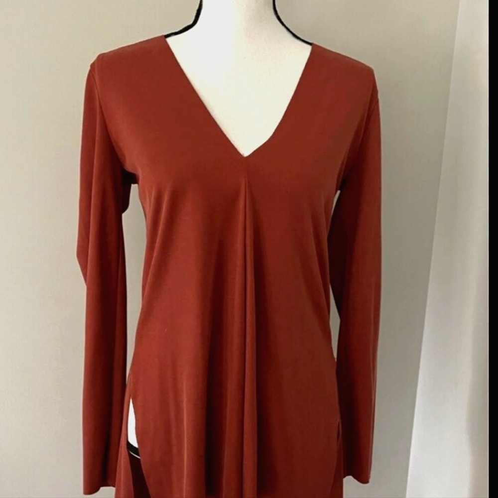 Zara Raw Hem Relax Fit Casual V Neck Terra Cotta Top